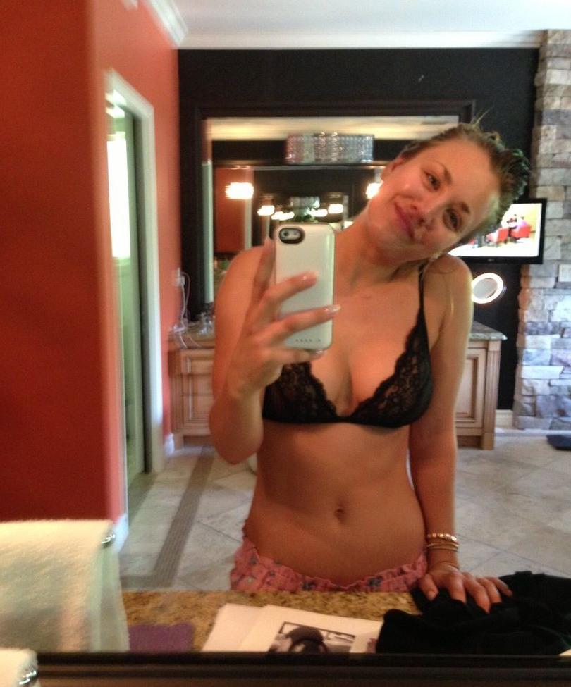 25P Kaley Cuoco nude
