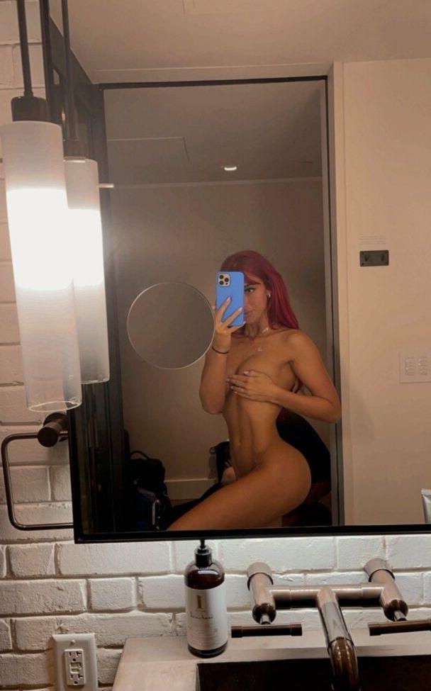 25P Nalafitness nude