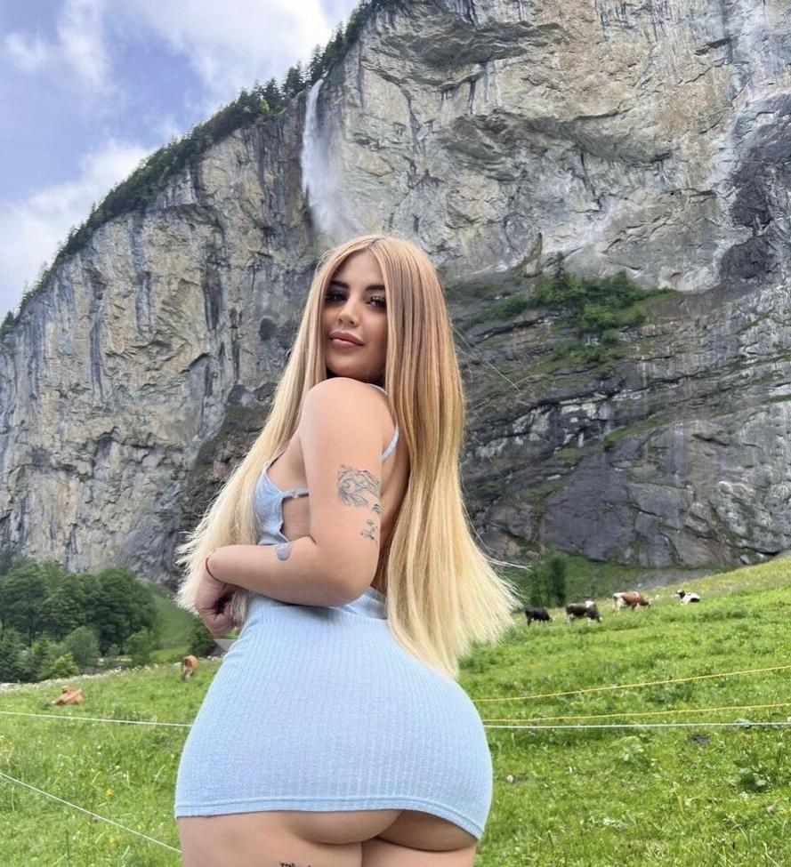 25P Isabela Ramirez nackt