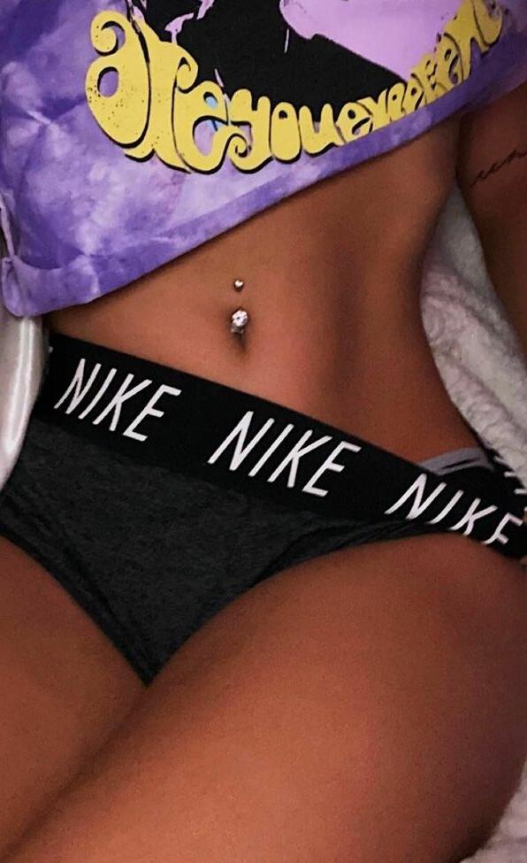 25P Bethanylouwhoo nude