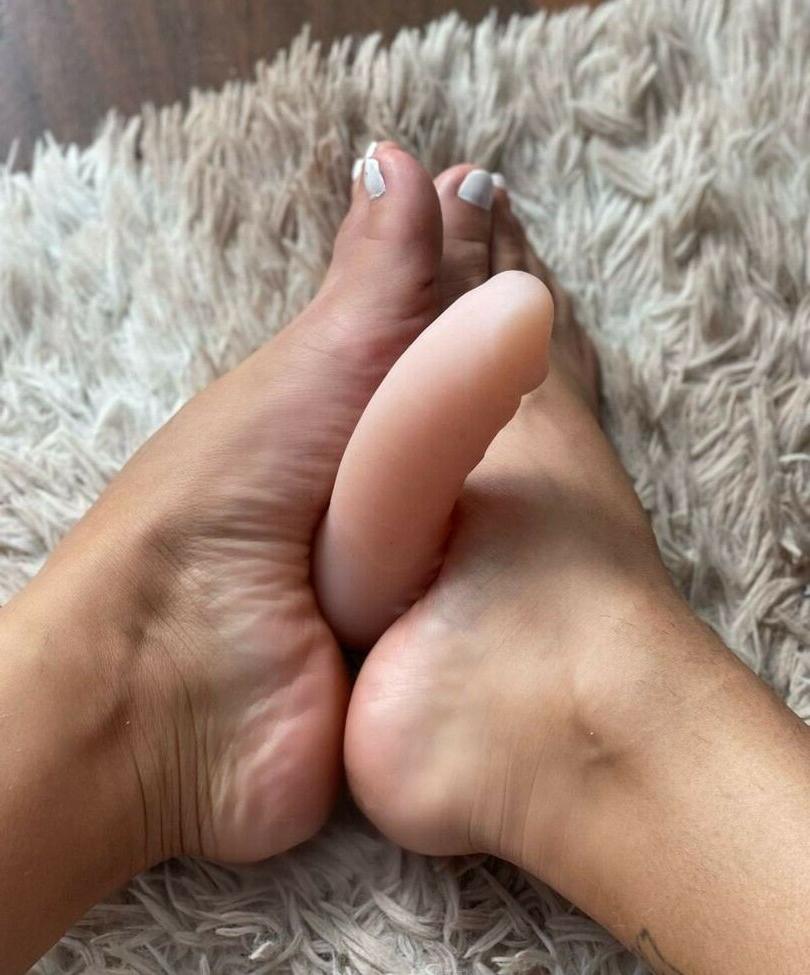 25P Geisy Arruda nude