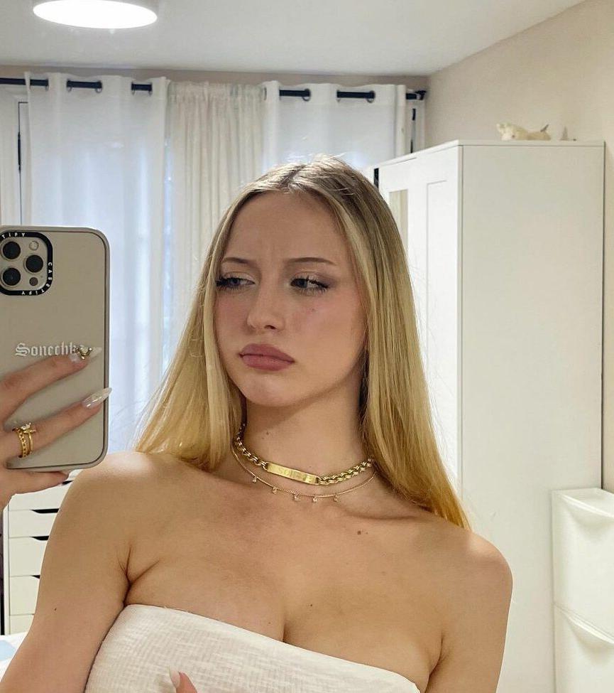 25P Sophia Diamond nude