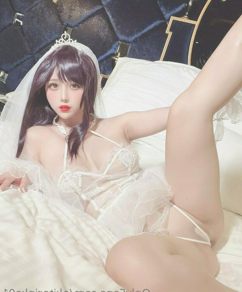 25P Okita Rinka nude
