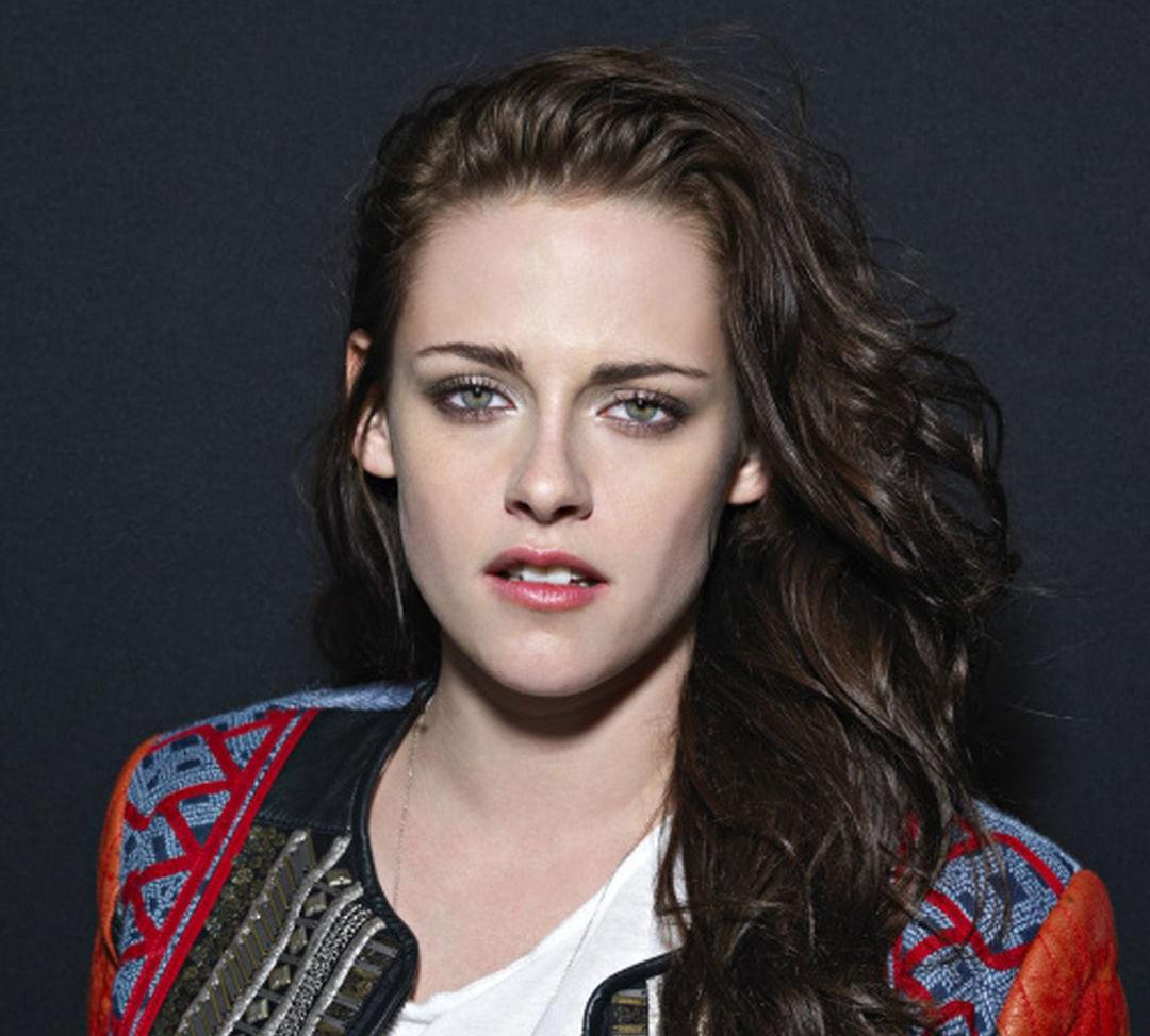 25P Kristen Stewart nude