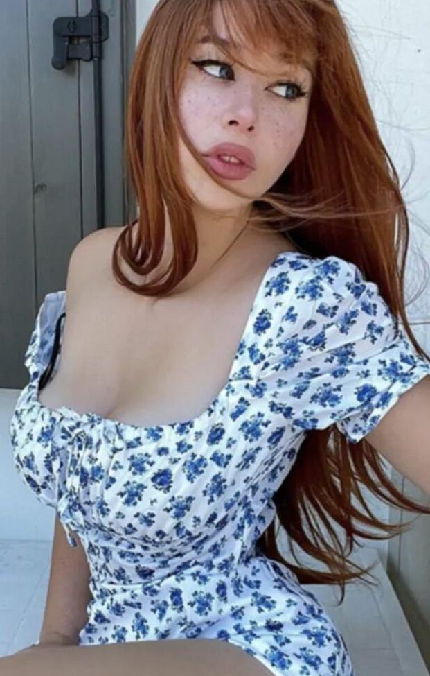 25P Natalie Reynolds nude