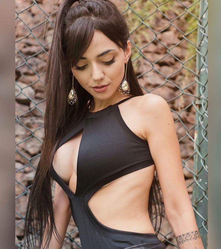 25P Nyvi Estephan nude