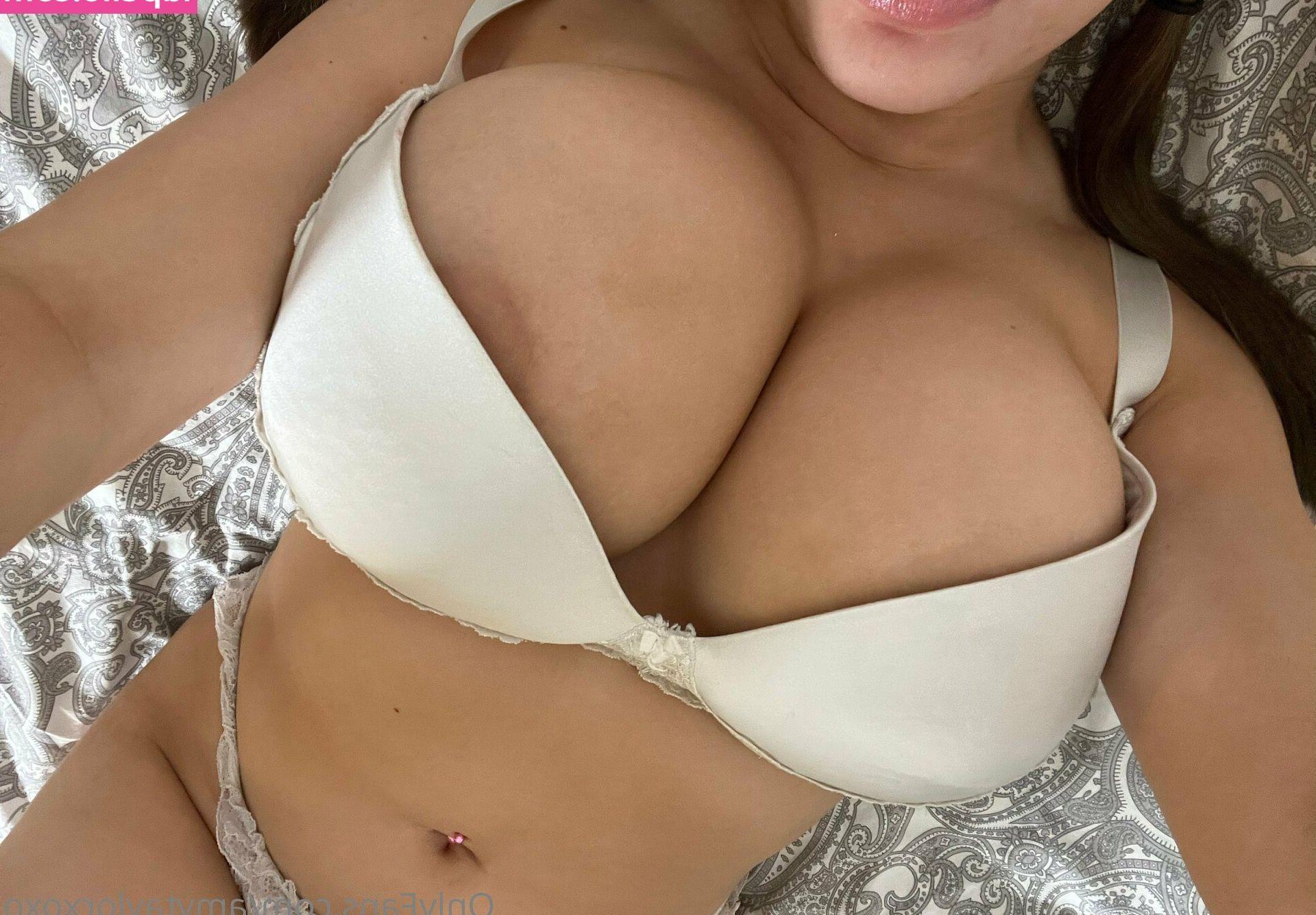 25P Amytaylorxoxo nude
