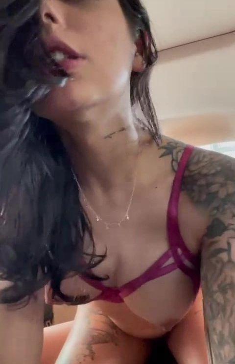 25P Gina Valentina nude