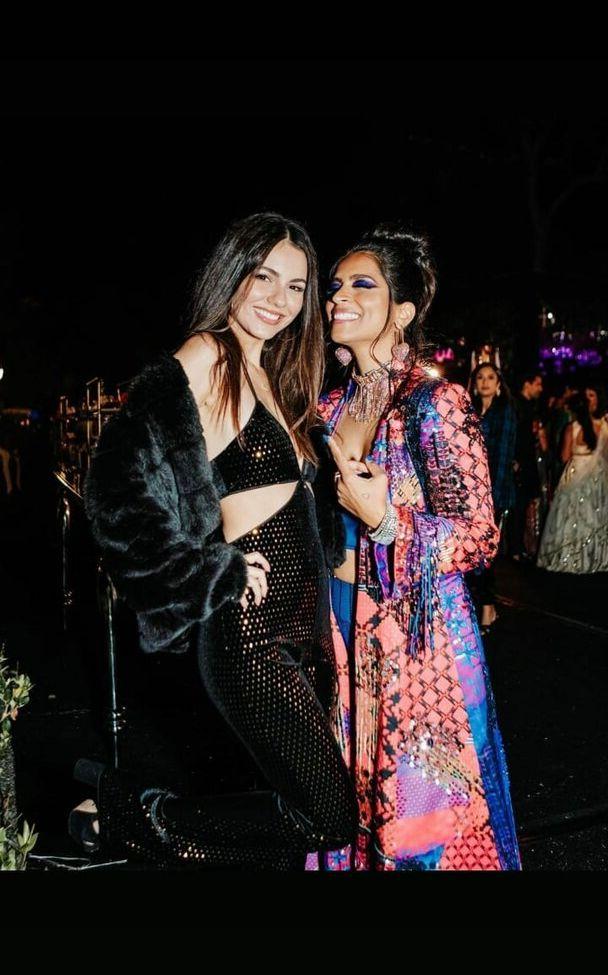 25P Victoria Justice nude