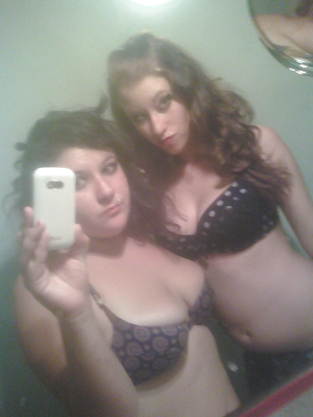 20P Social Network Hot Babes 4