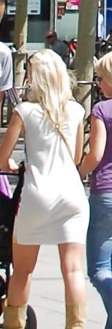 25P STREET VOYEUR - HORNY TEEN PUSSYS - COMMENT PLS