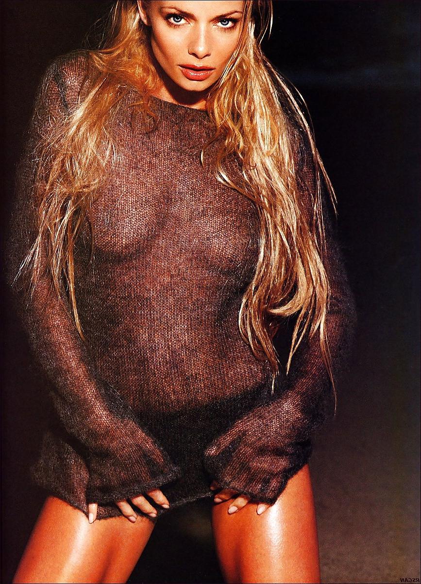25P Jaime Pressly Ultimate Nude Collection