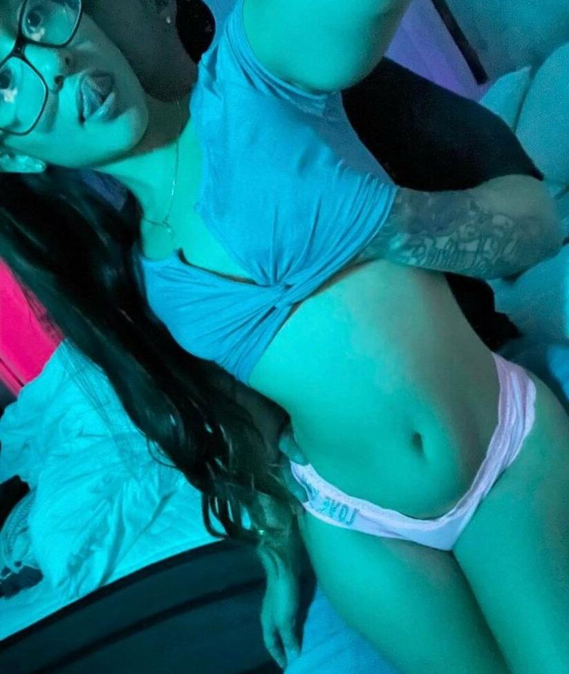 25P Alahnaly nude