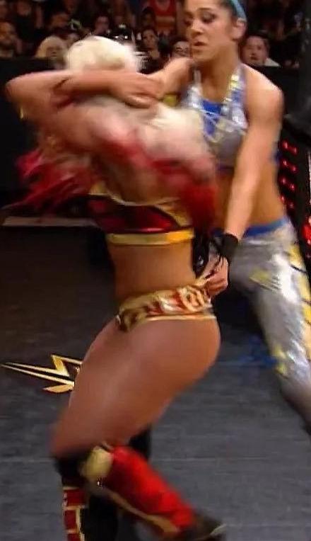 25P Alexa Bliss nude