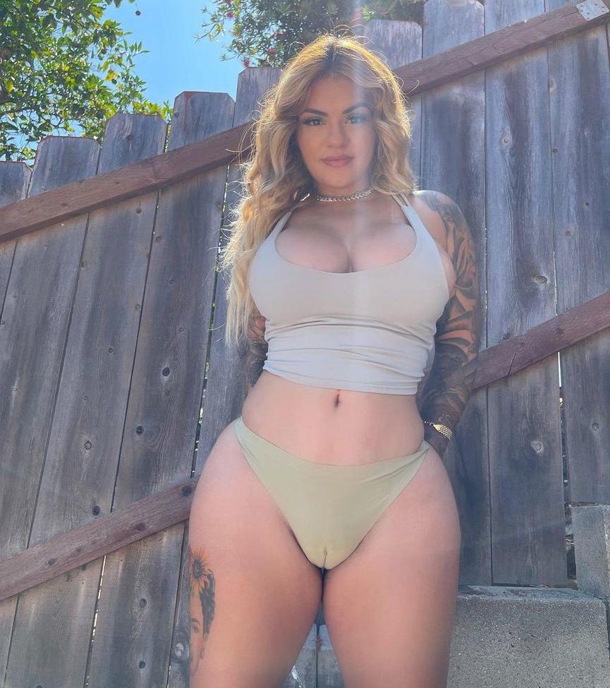 25P Tiff08 nude