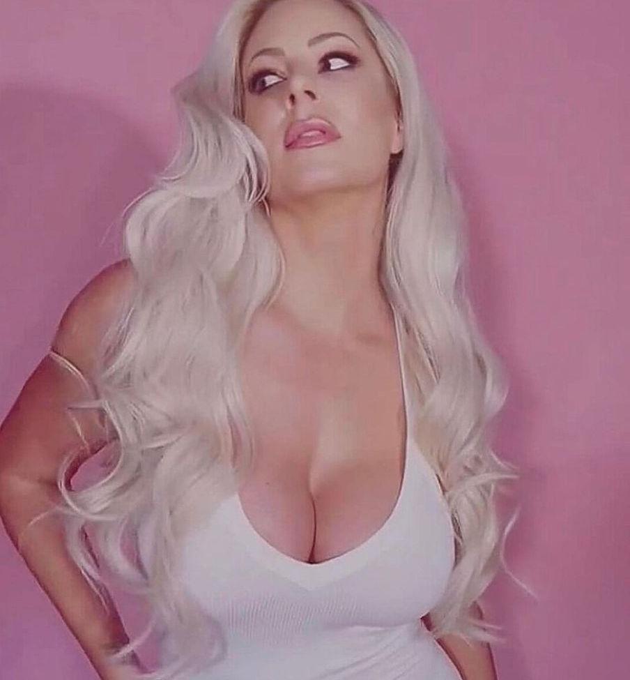 25P Maryse WWE nude