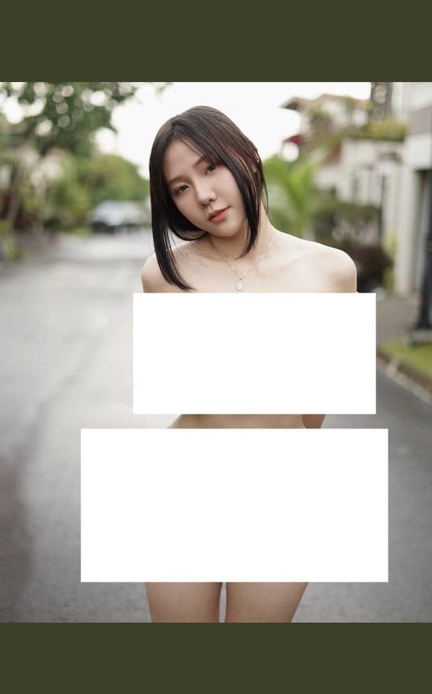25P Jenadammaya nude