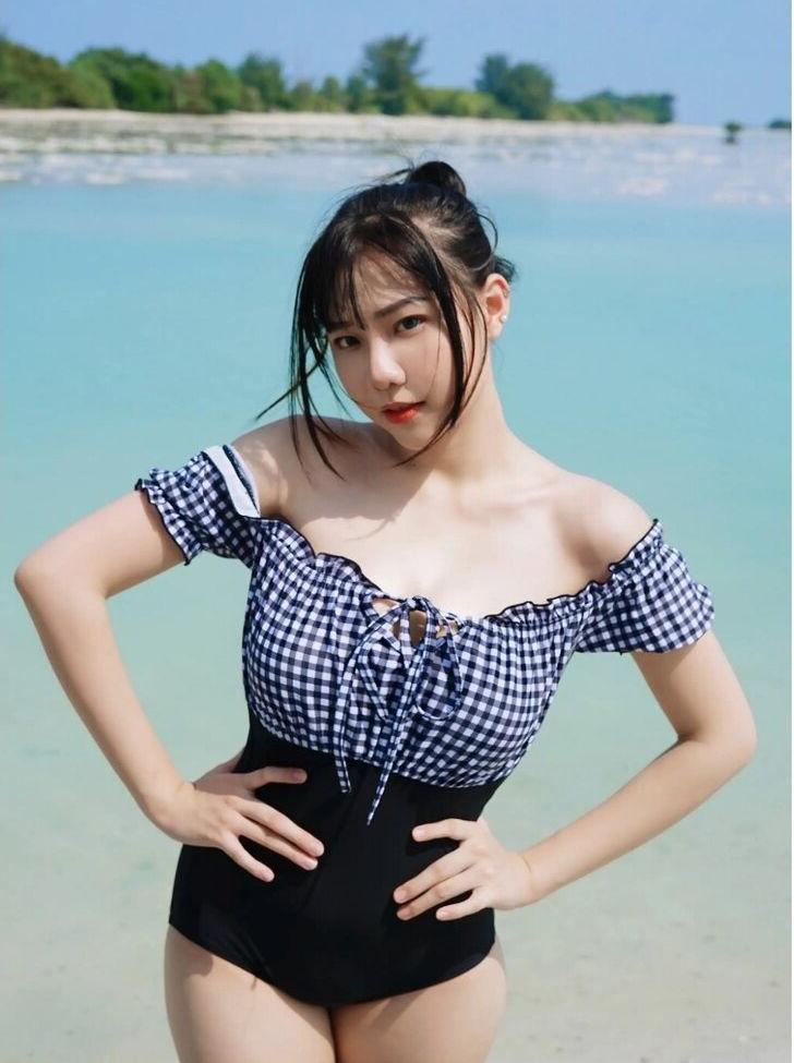 25P Jenadammaya nude