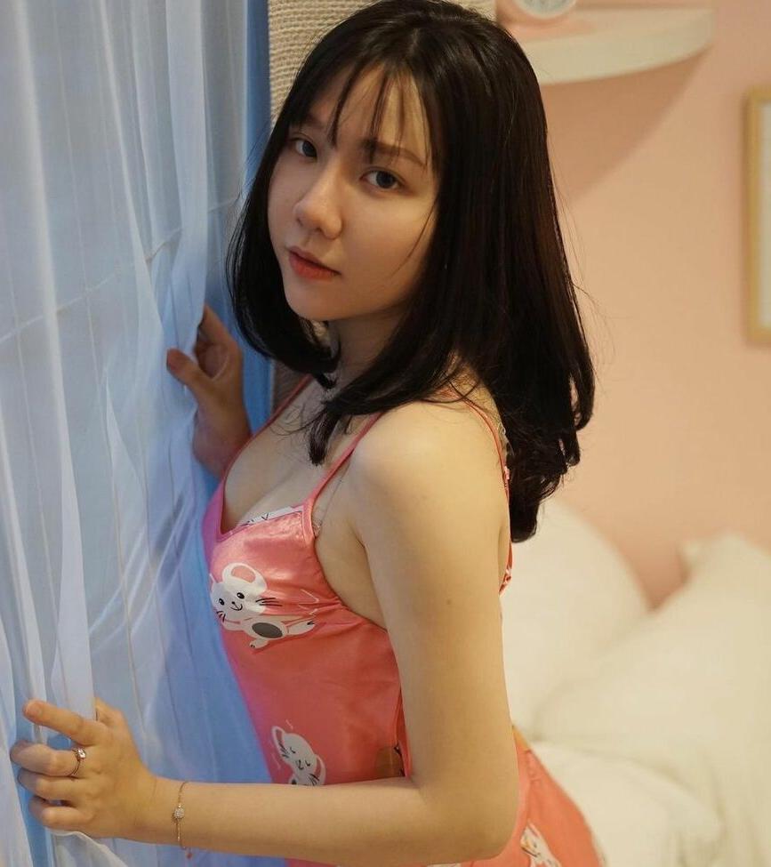 25P Jenadammaya nude