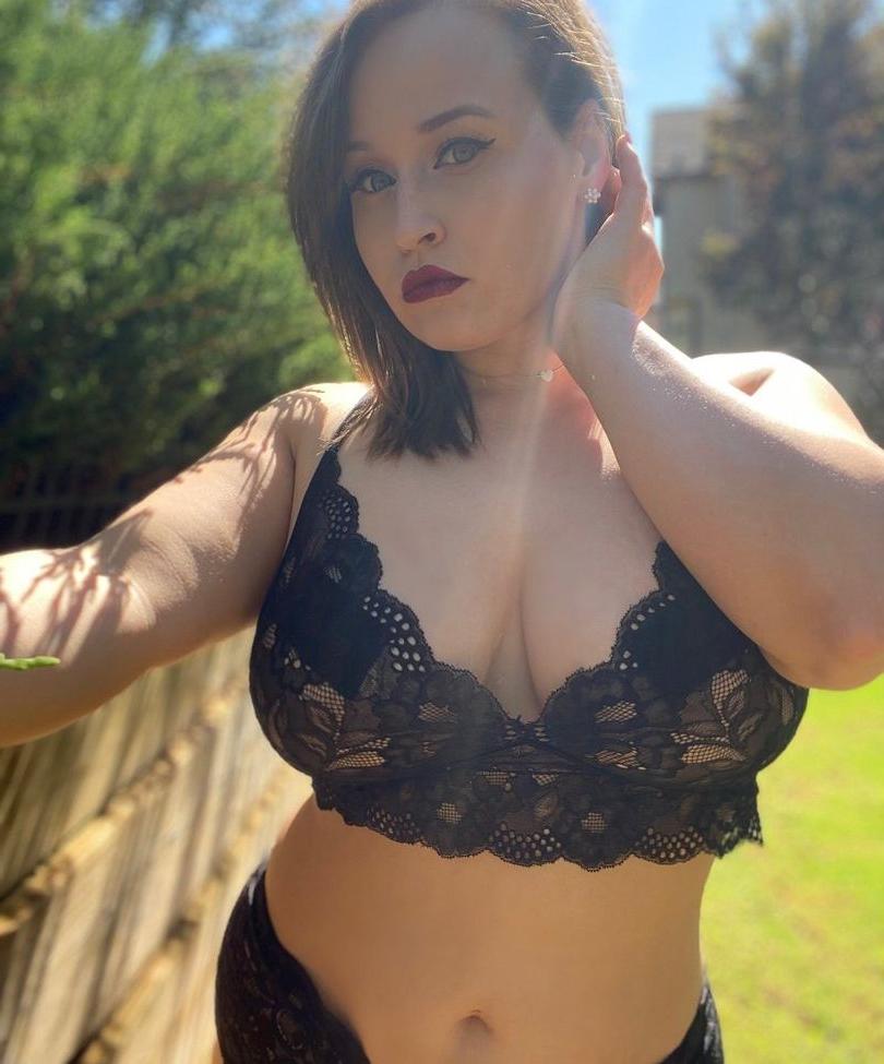 25P Jordynne Grace nude