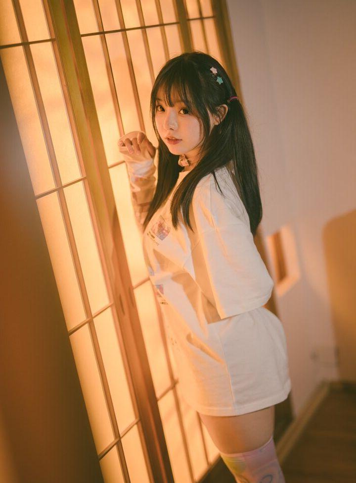 25P YourDrug66 nude