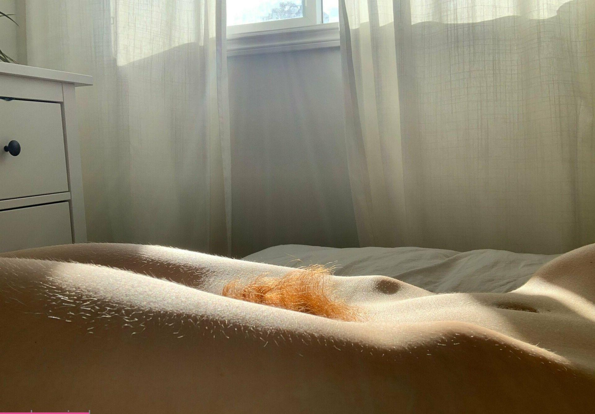 25P Your Little Redhead nude