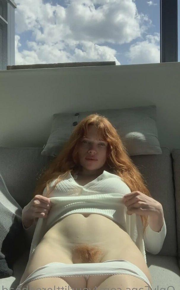 25P Your Little Redhead nude