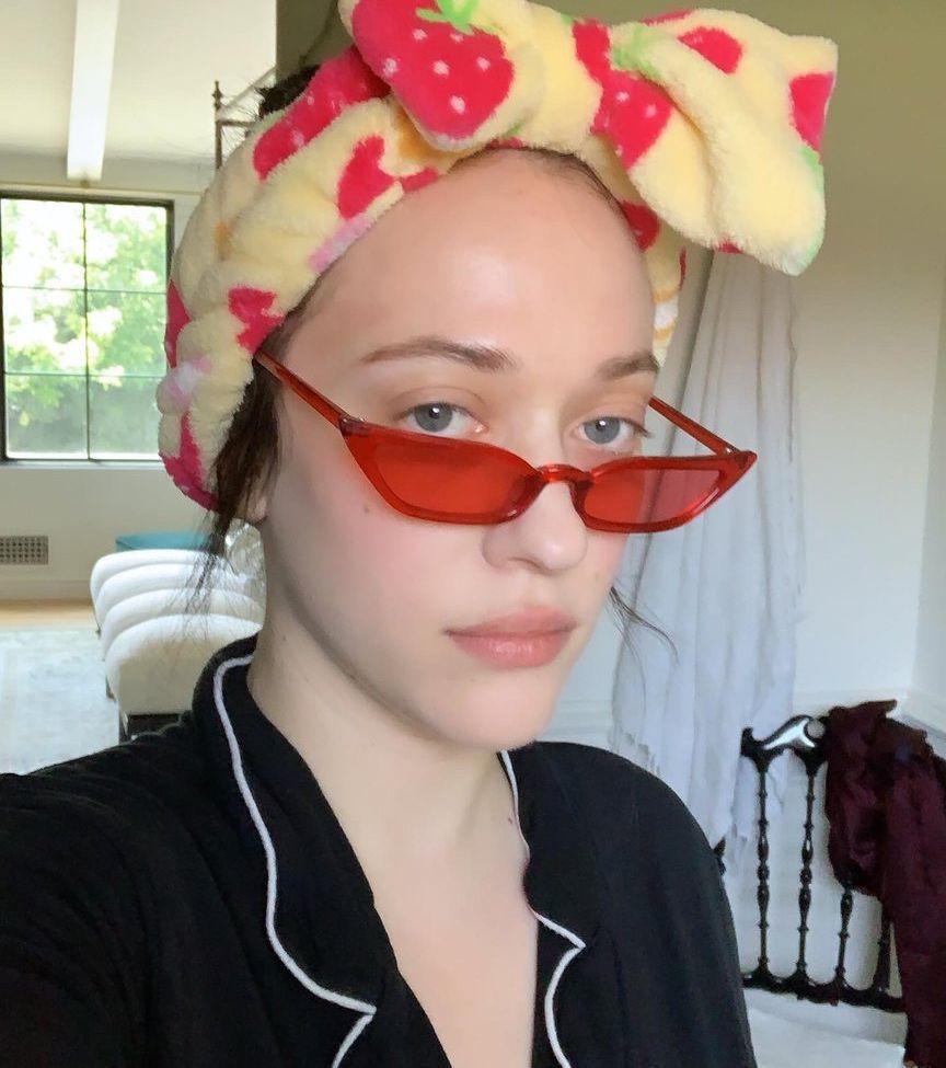 25P Kat Dennings nude