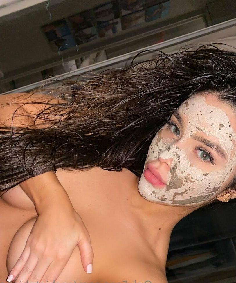 25P Bianca Anchieta nude