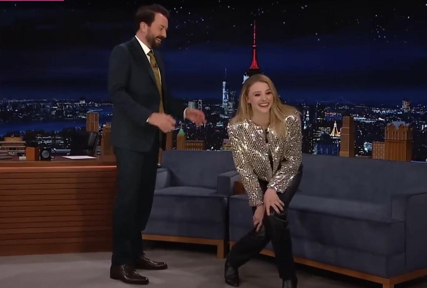 25P Chloe Grace Moretz nude