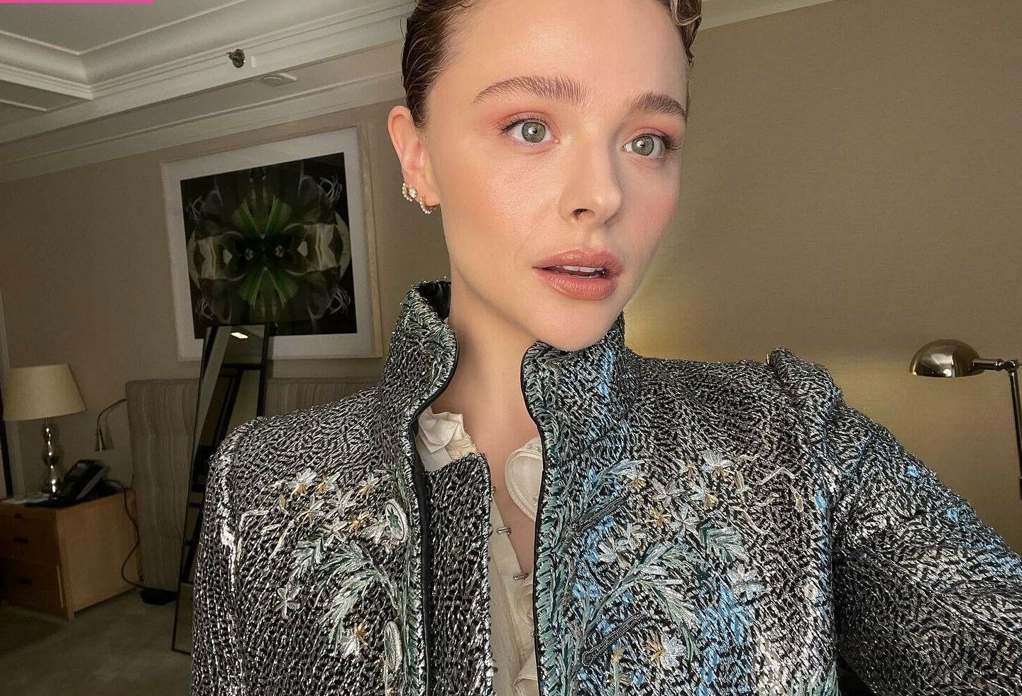25P Chloe Grace Moretz nude