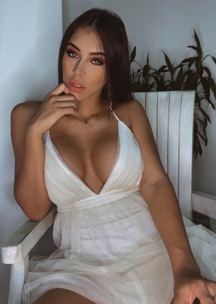 25P Dahyn nude