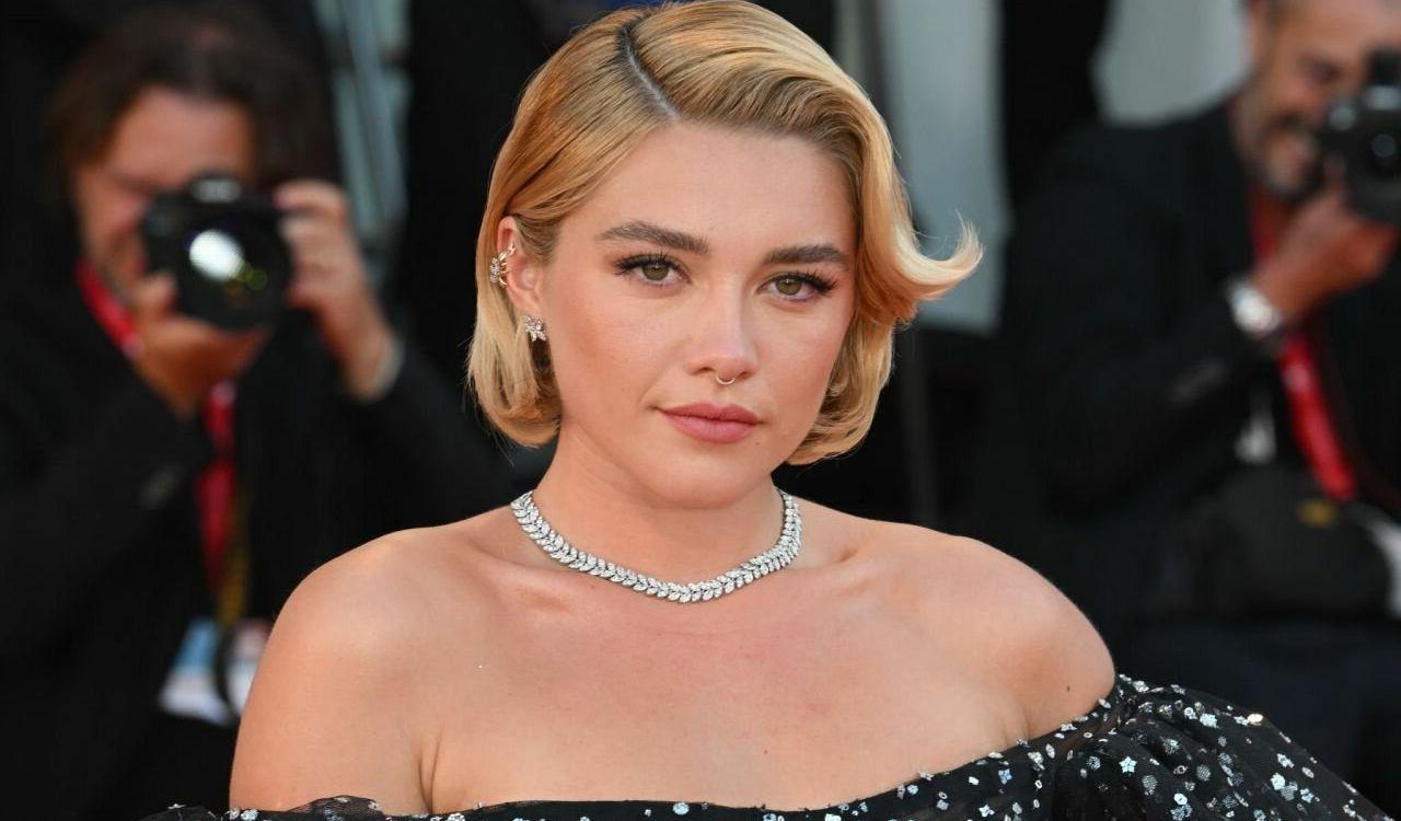 25P Florence Pugh nude