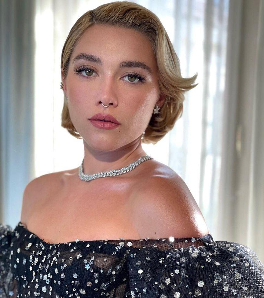 25P Florence Pugh nude