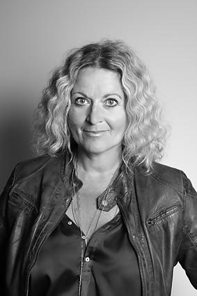 14P Susanne Froehlich - Sexy German TV and Radio Host