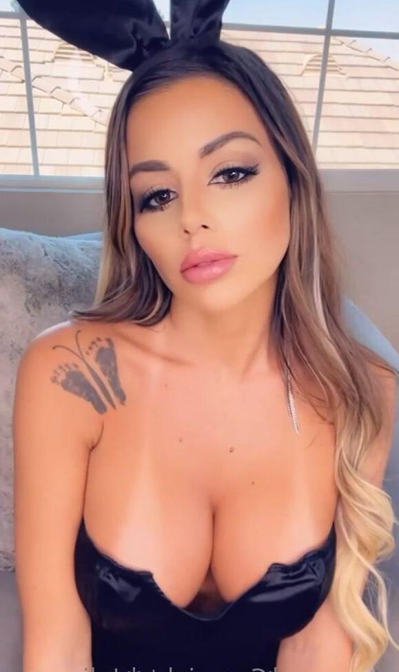 25P Juli.annee nude