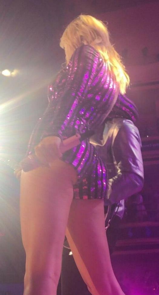 25P Taylor Swift nude