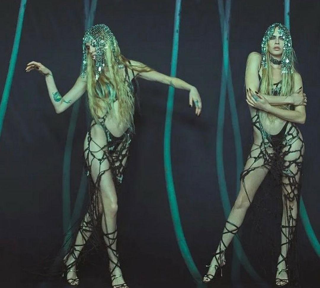 25P Cara Delevingne nude