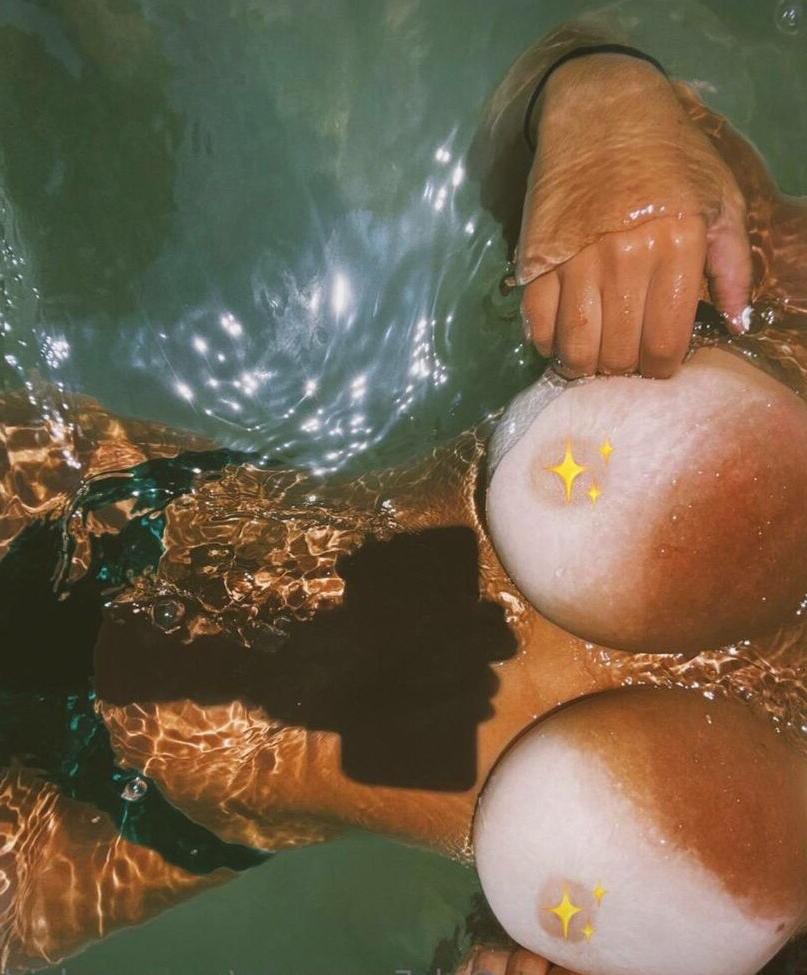 25P Moonwolgirl nude