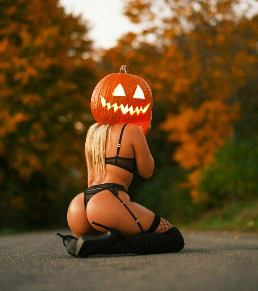 25P Faith Marone nude