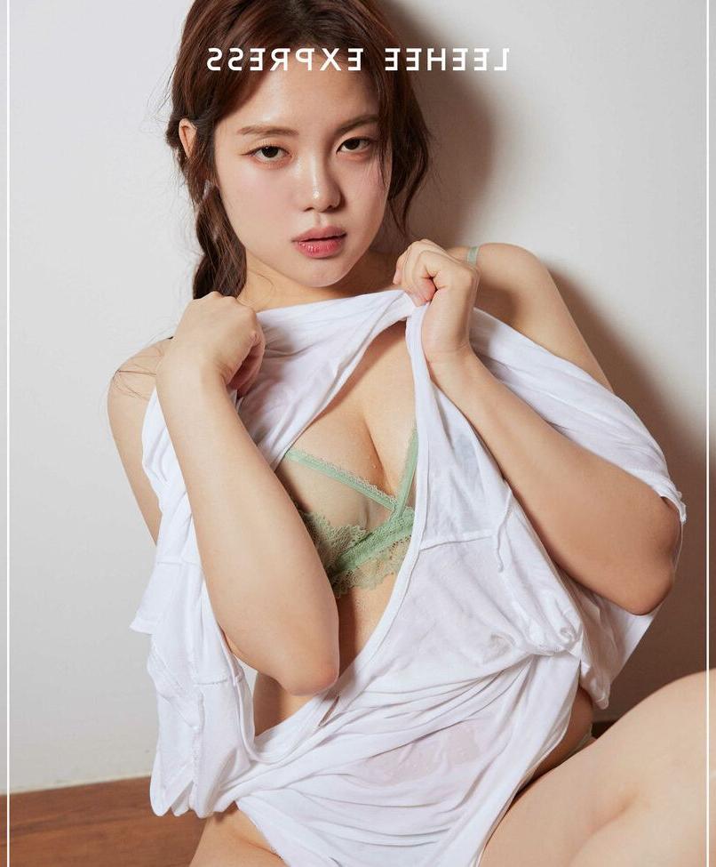 25P Leehee Express nude