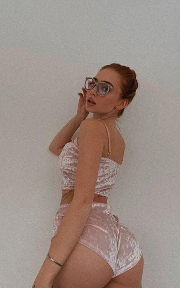 25P Renata Ri nude