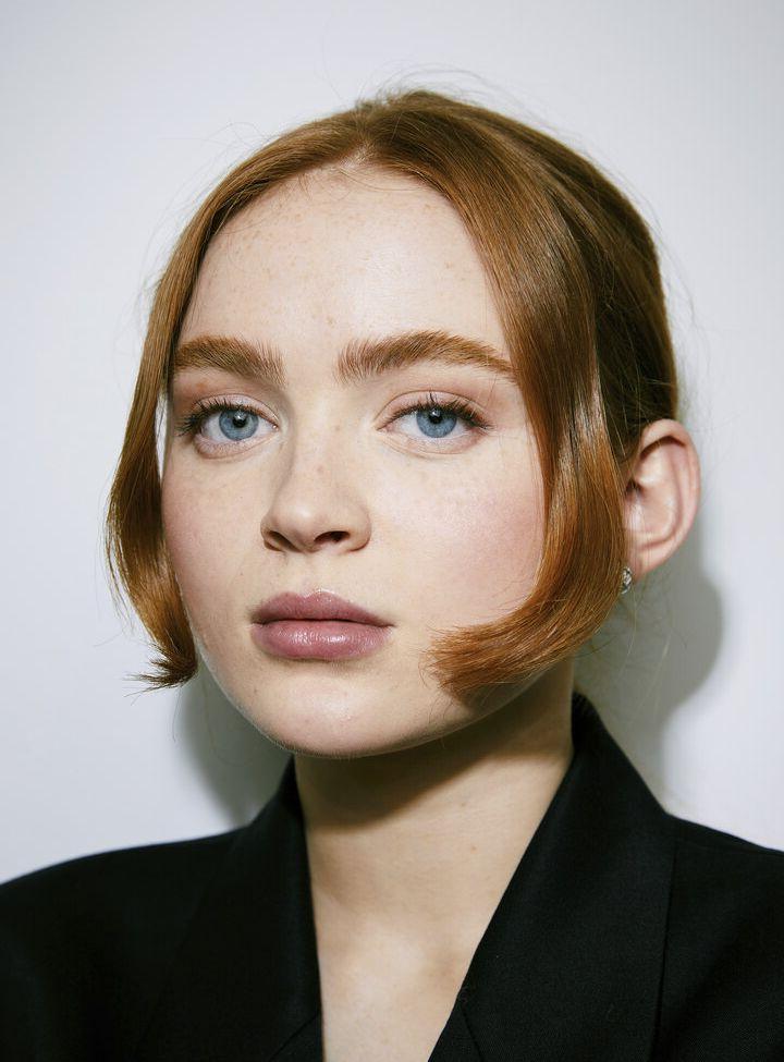 25P Sadie Sink nude