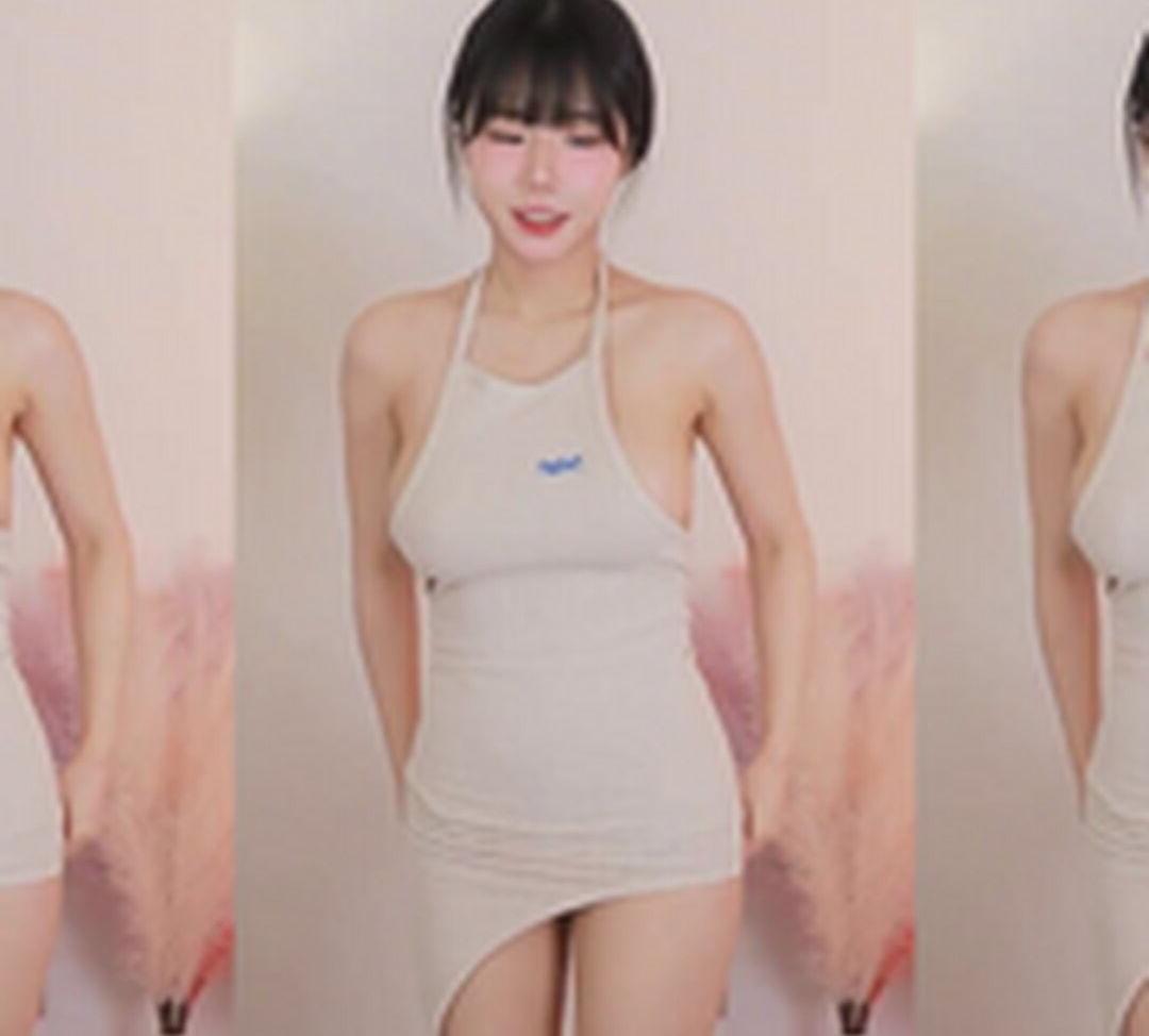 25P Addielyn nude