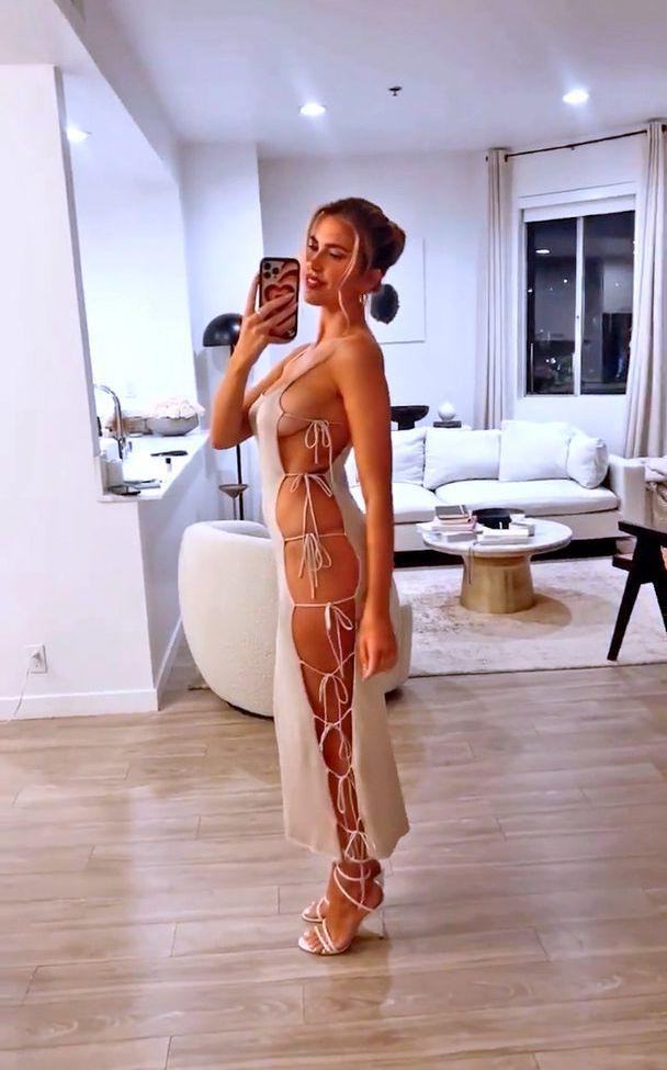 25P Kara Del Toro nude