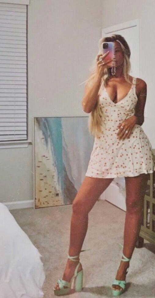 25P Hadelinemope nude