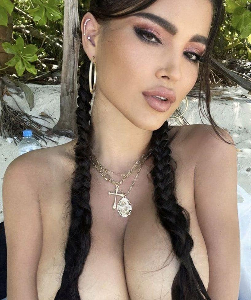 25P Sveta Bilyalova nude