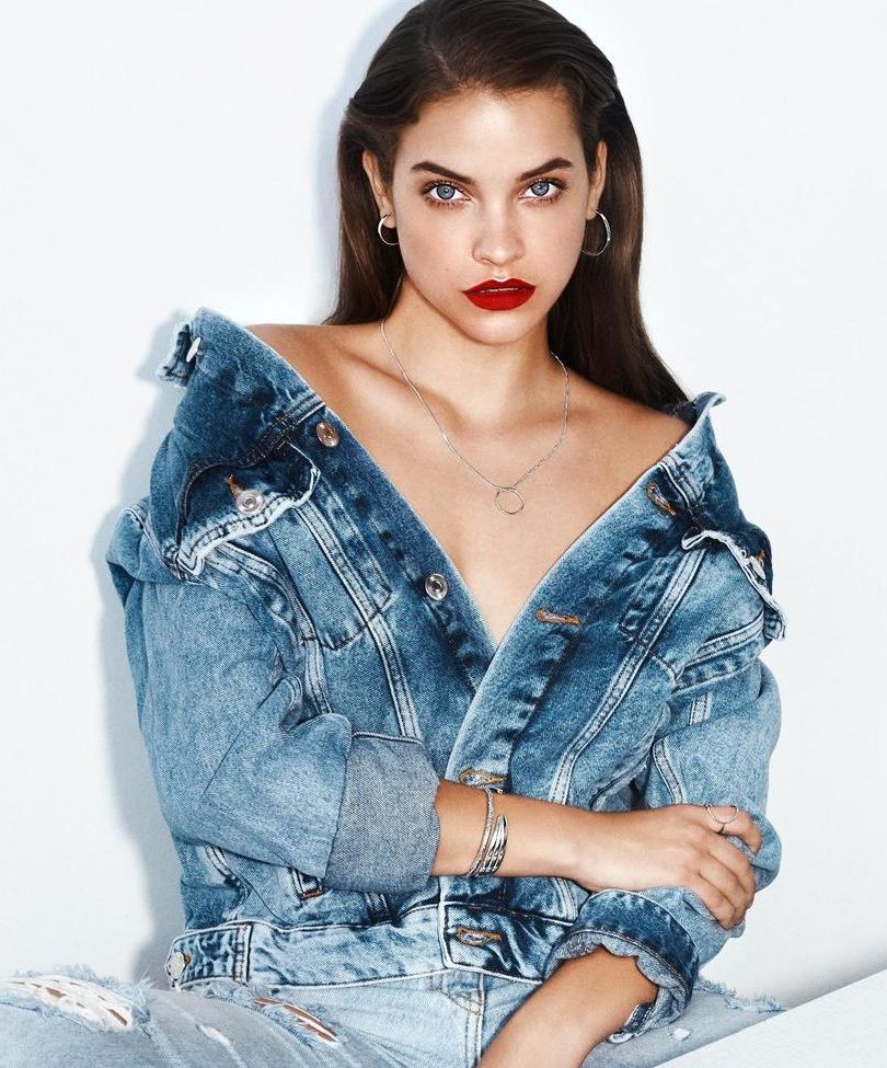 25P Barbara Palvin nude