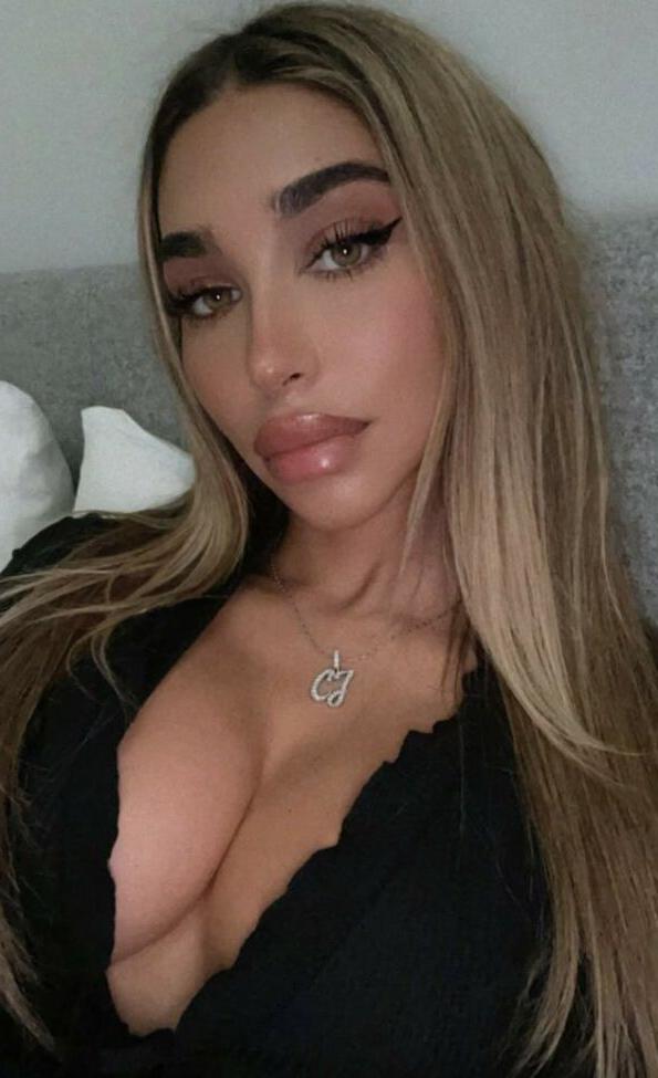 25P Chantel Jeffries nude