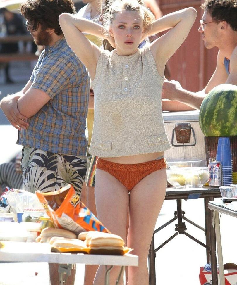 25P Amanda Seyfried nude
